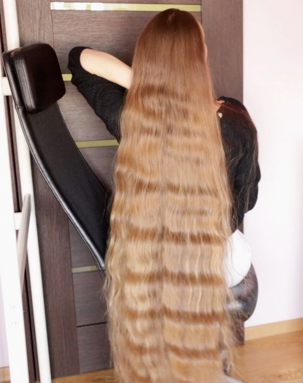 VIDEO - Ultra beautiful blonde