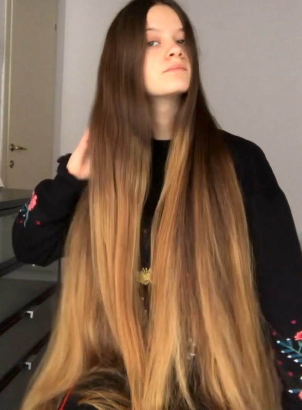 VIDEO - Ottavia&#x27;s freshly trimmed hair