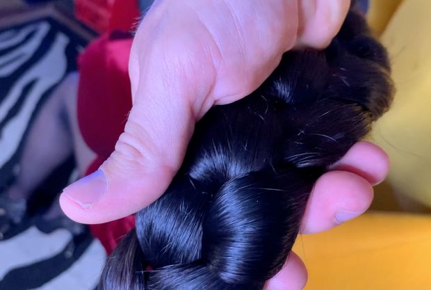 VIDEO - Super thick braid play