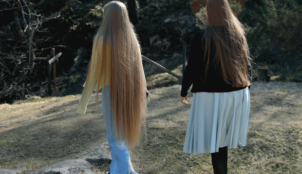VIDEO - Rapunzel and her friend&#x27;s forest walk