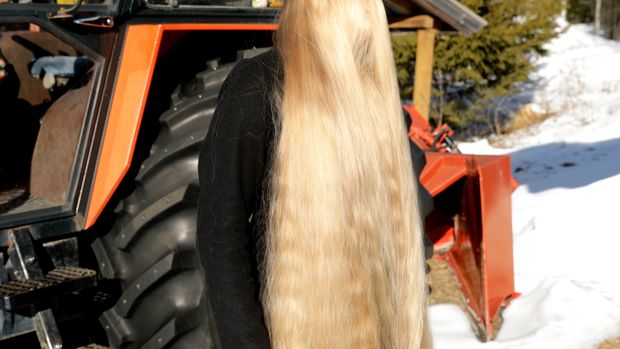 VIDEO - The Tractor