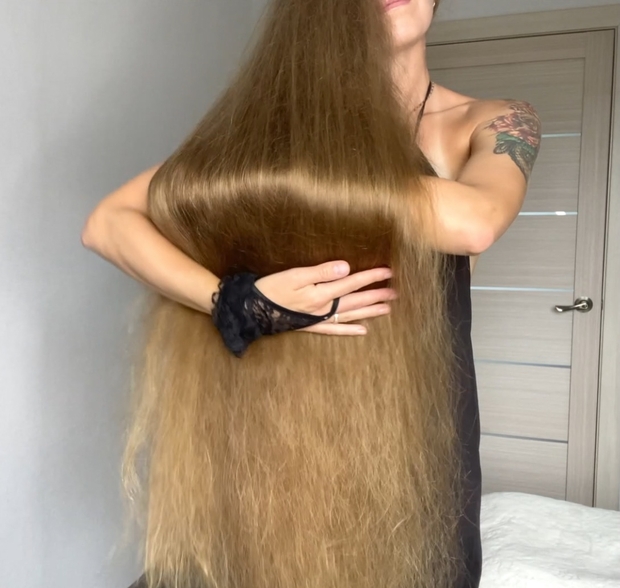 VIDEO - The softest hair in town