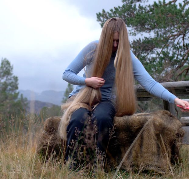 VIDEO - The mountain bench