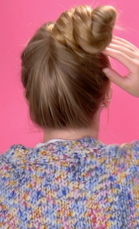 VIDEO - Blonde &amp; Pink