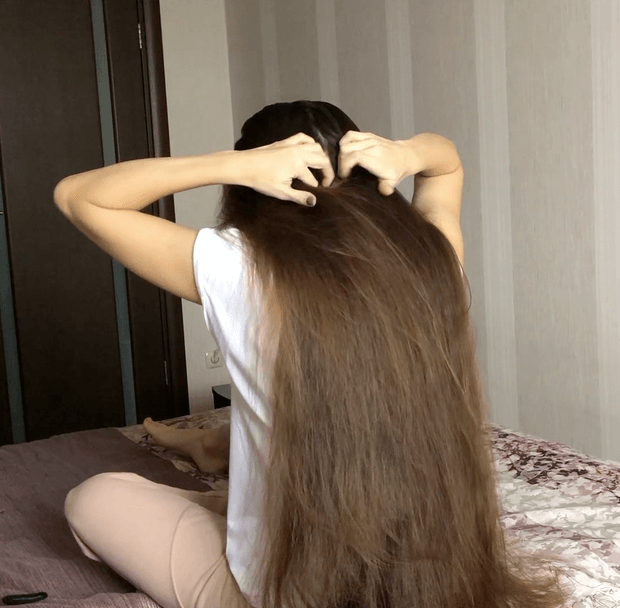 VIDEO - Kristina&#x27;s soft hair