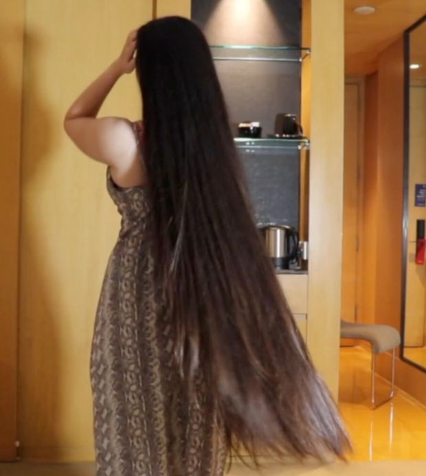 VIDEO - Neha