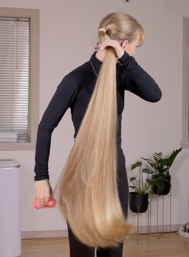VIDEO - The big braid and ponytail