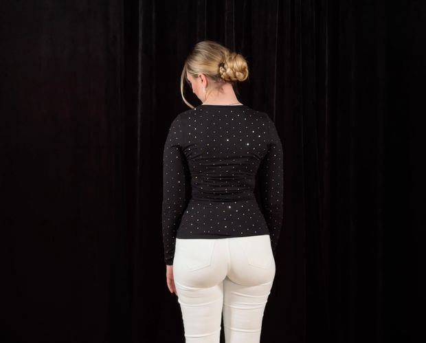 VIDEO - Braids and buns display