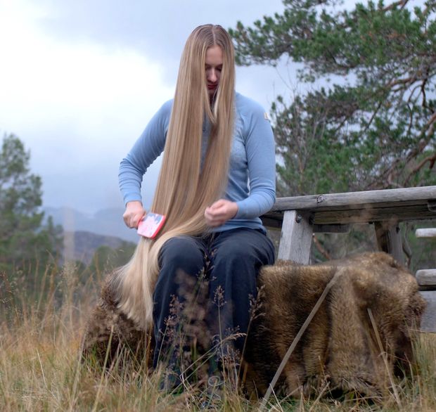 VIDEO - The mountain bench