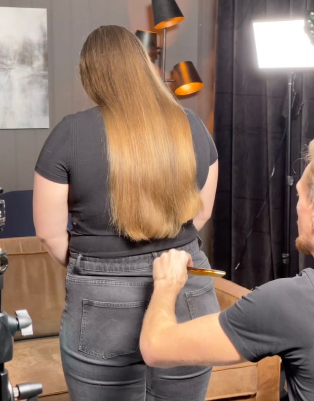 VIDEO - Emilie shoot BTS