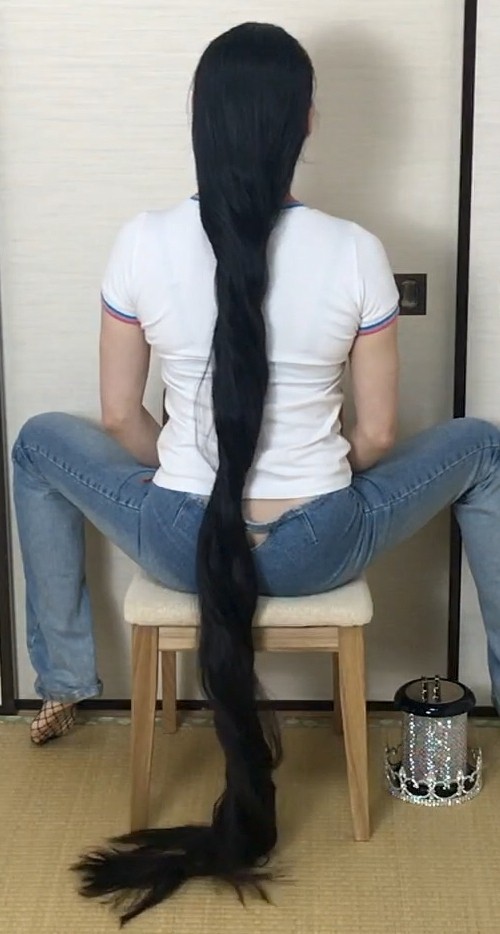 VIDEO - Rin&#x27;s massive black mane