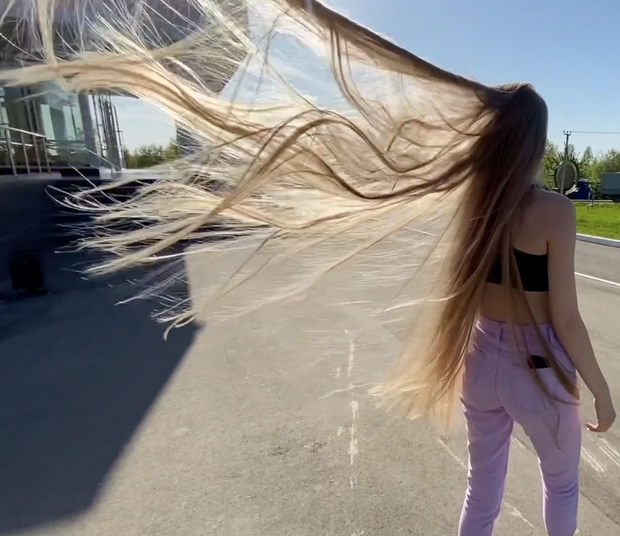VIDEO - Blonde summer 2