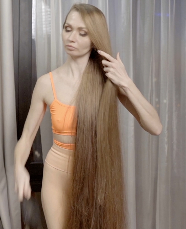 VIDEO - Super silky hair after a wash