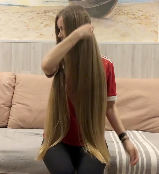 VIDEO - Not average hair