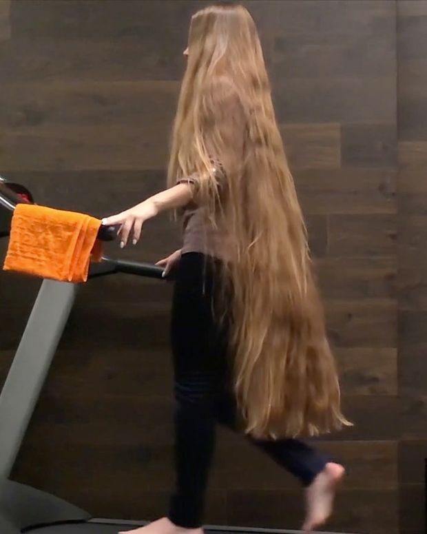 VIDEO - Treadmill Rapunzel