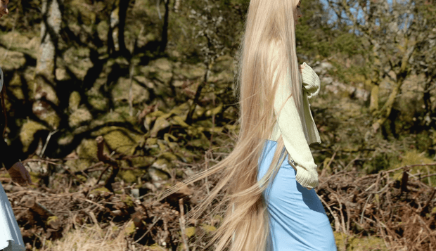 VIDEO - Rapunzel and her friend&#x27;s forest walk