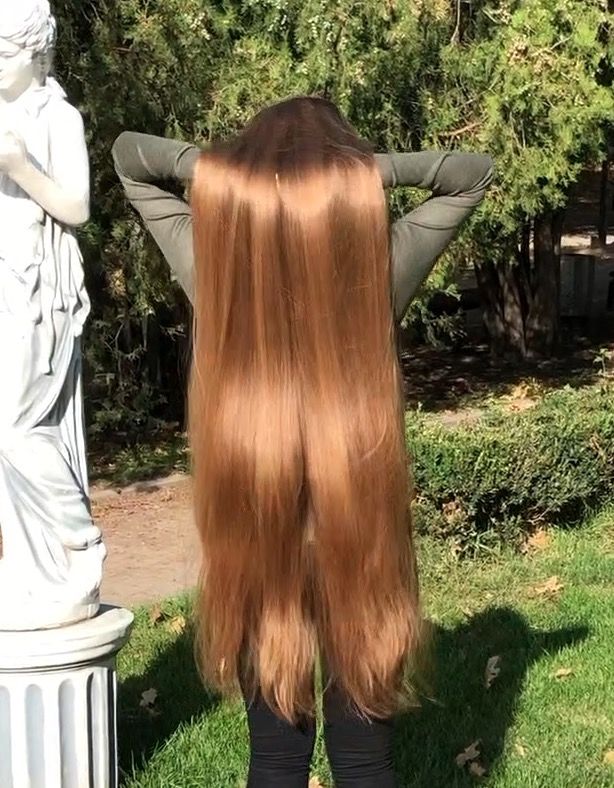 VIDEO - A Rapunzel&#x27;s sunny autumn