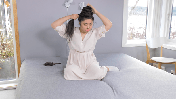 VIDEO - Tons of hair and a very long braid