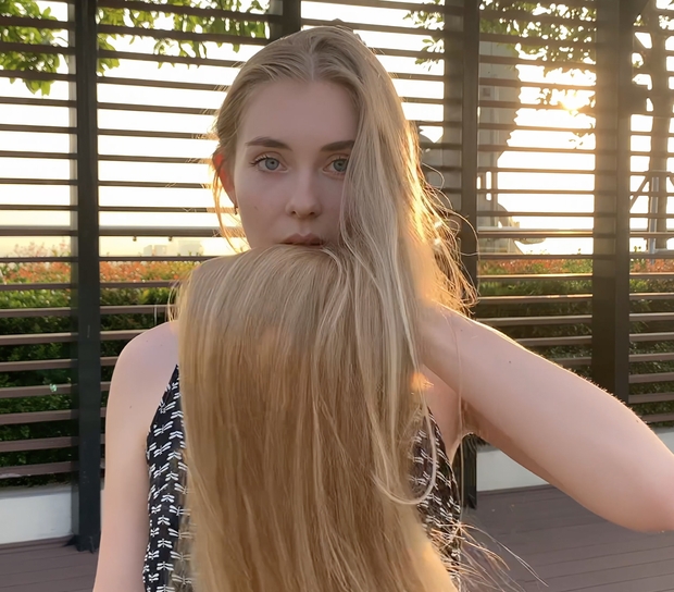 VIDEO - Super beautiful Irina&#x27;s walk