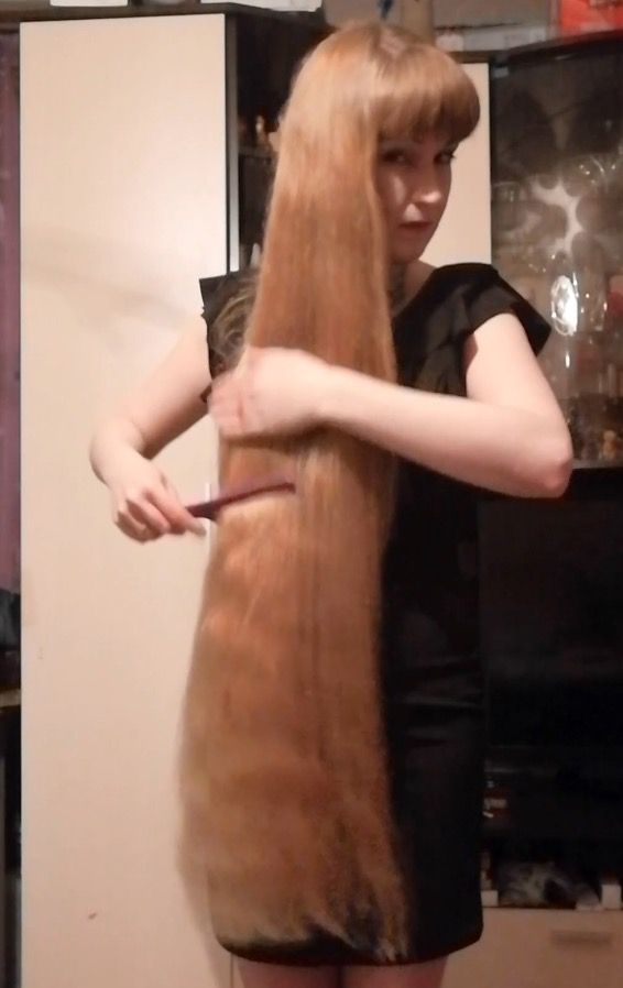 PHONE VIDEO - Yet another Elena