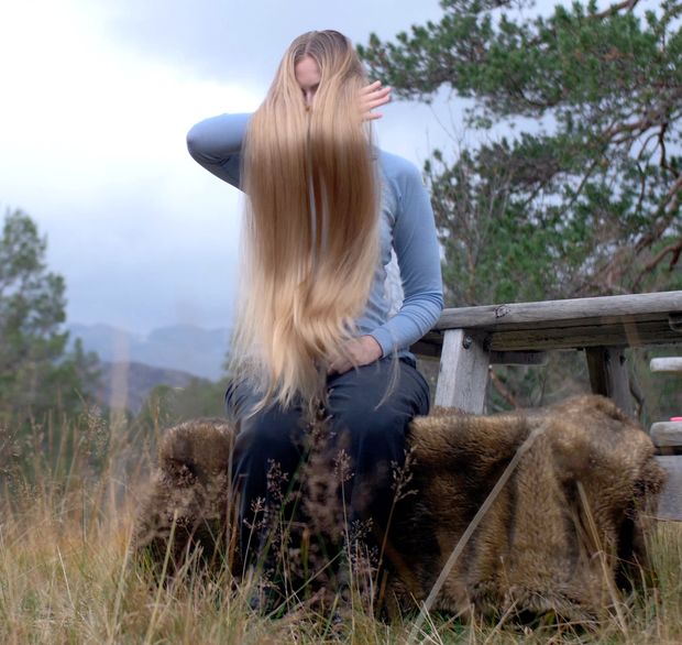 VIDEO - The mountain bench