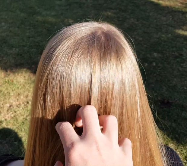 VIDEO - Blonde hair heaven