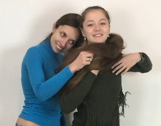 VIDEO - Longer than floor length