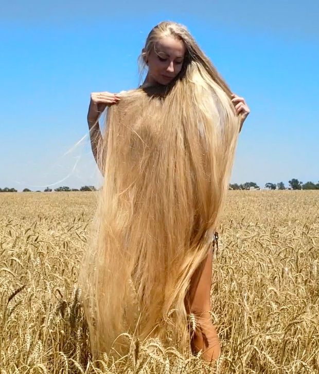 VIDEO - Fields of hair