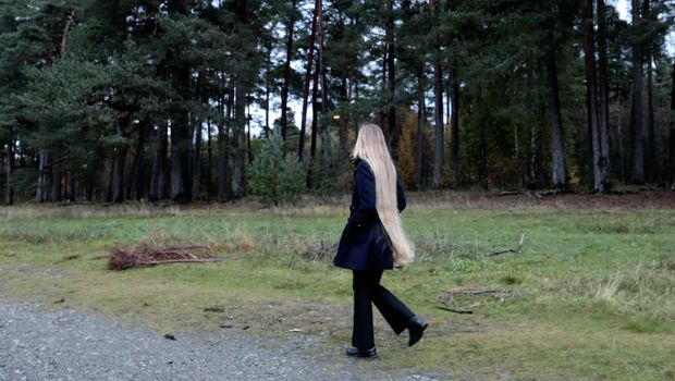 VIDEO - The evening stroll