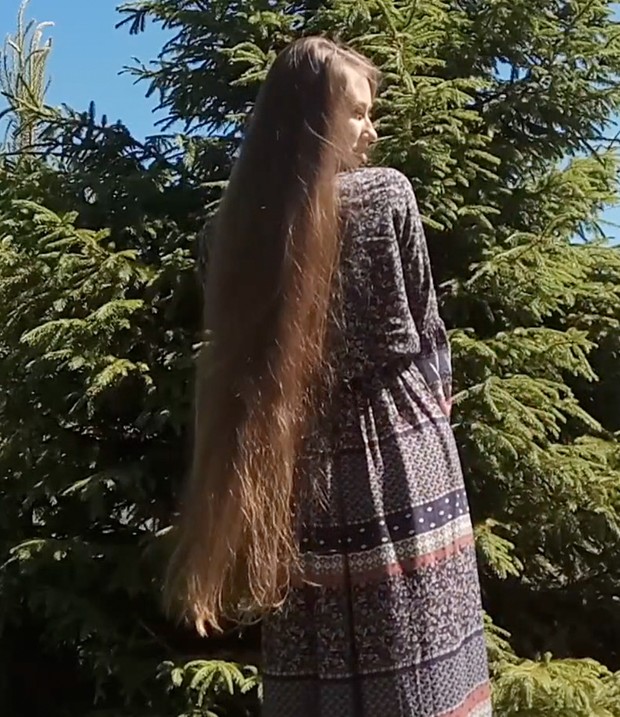 VIDEO - Vera in the sun (part 1)