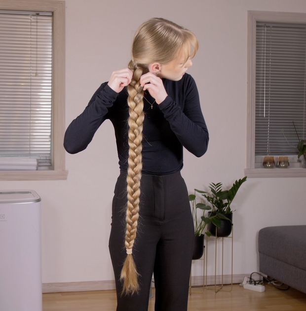 VIDEO - The big braid and ponytail