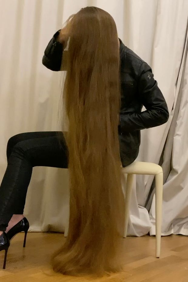 VIDEO - The hair lady