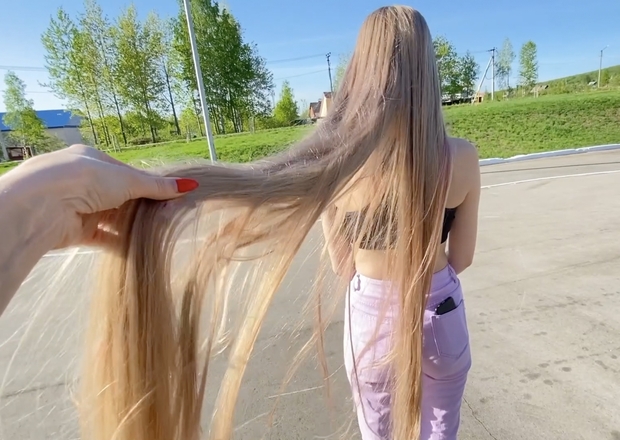 VIDEO - Blonde summer 2