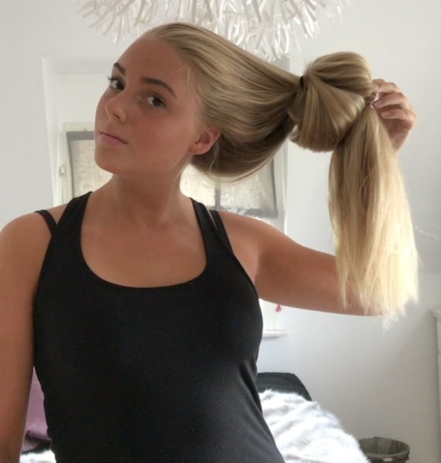 MOBILE VIDEO - Swedish blonde