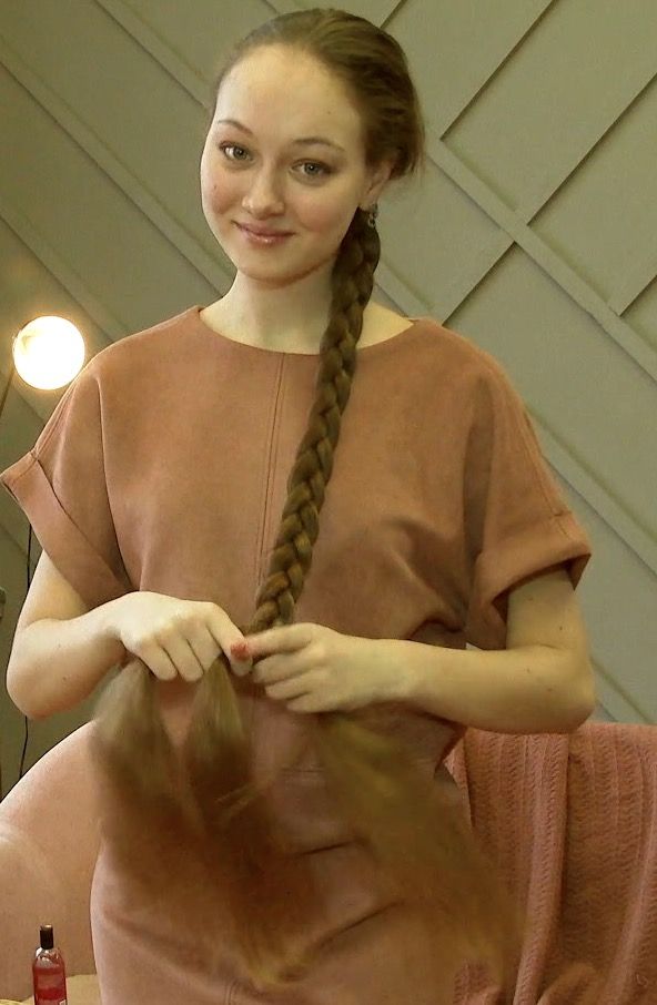 VIDEO - A beautiful, voluminous mane with a wonderful scent