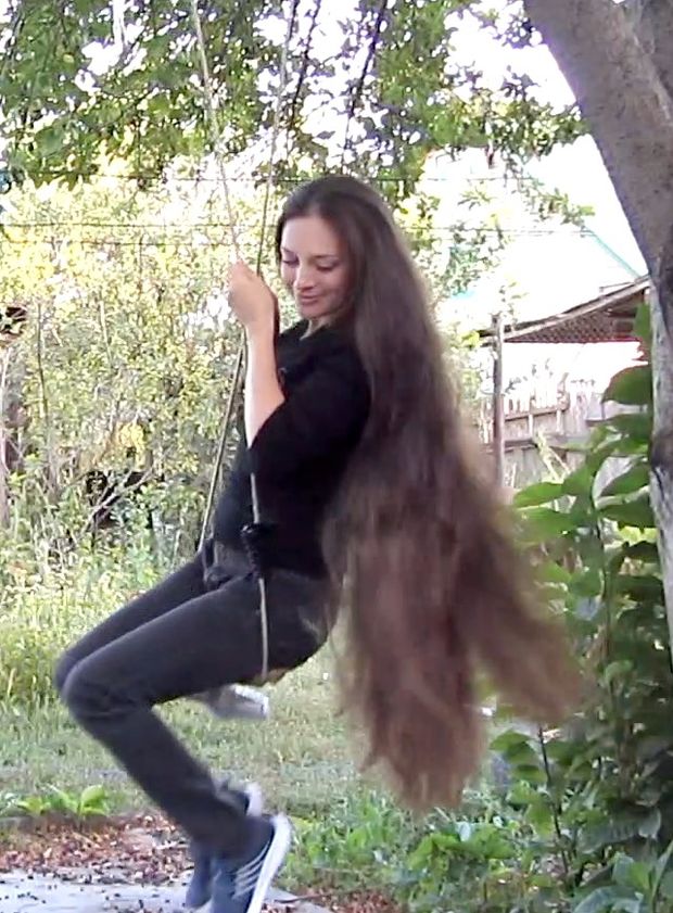 VIDEO - Natalya&#x27;s swing