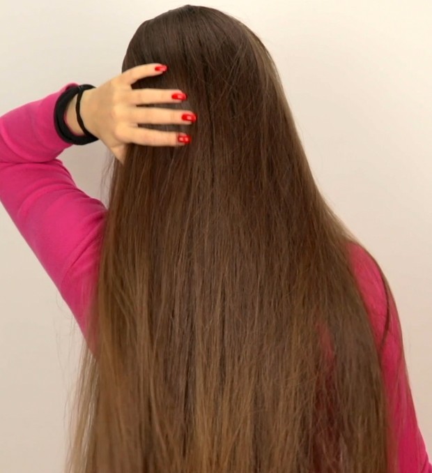 VIDEO - Suzana&#x27;s special hairstyle: Vertical double braids