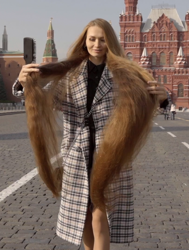 VIDEO - Rapunzel in the city