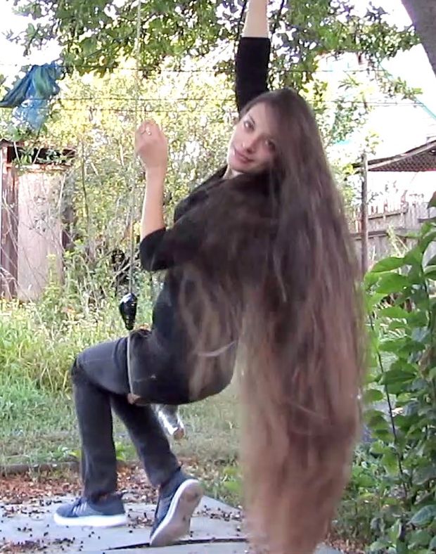 VIDEO - Natalya&#x27;s swing