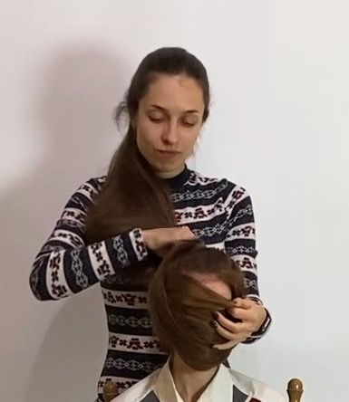 VIDEO - Extreme floor length hair play with friend