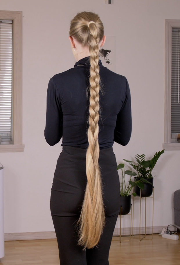 VIDEO - The big braid and ponytail