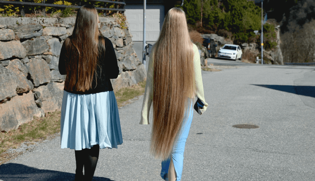 VIDEO - Rapunzel and her friend&#x27;s forest walk