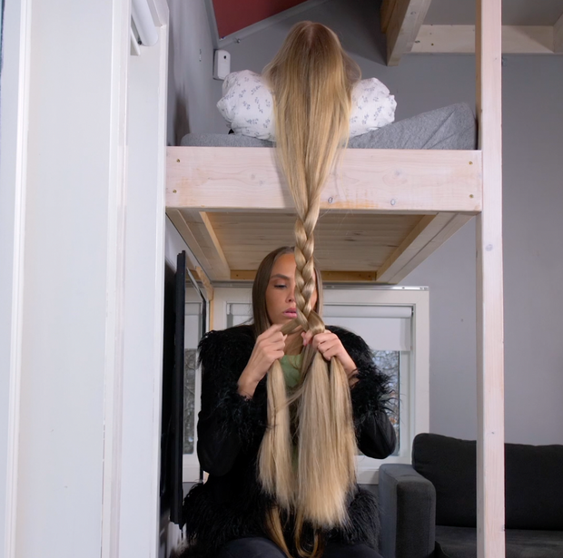 VIDEO - Celina playing with super long blonde hair