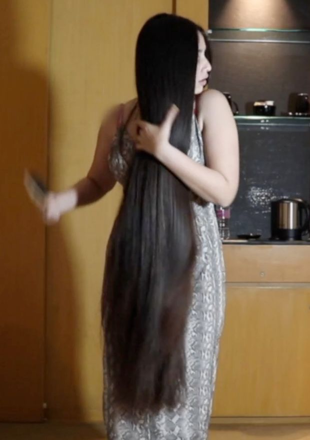 VIDEO - Neha