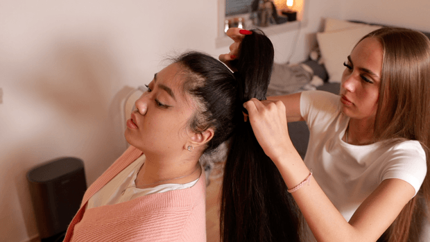 VIDEO - The longest ponytails Celina has ever made
