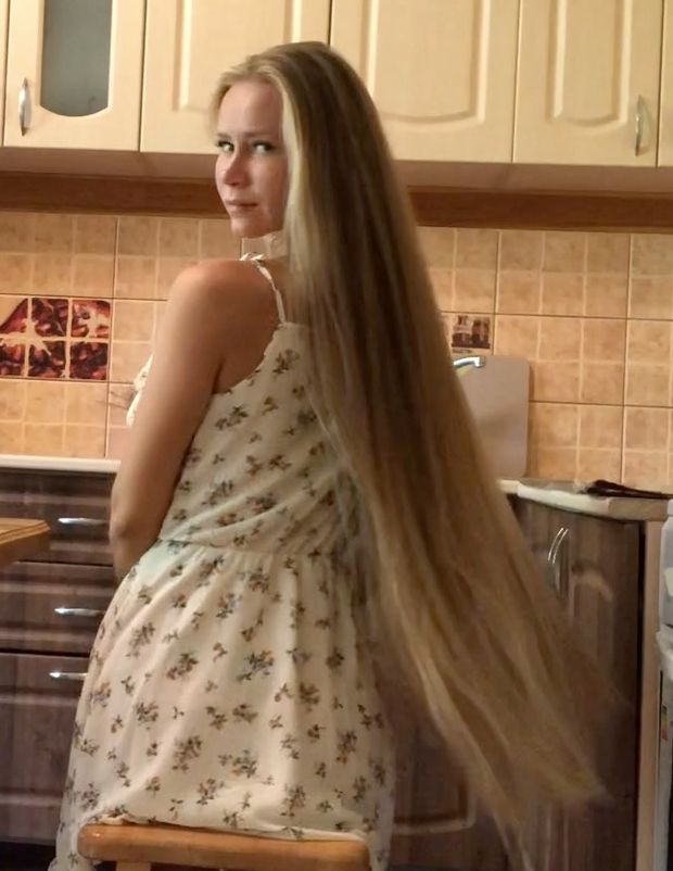 VIDEO - Julia in the kitchen