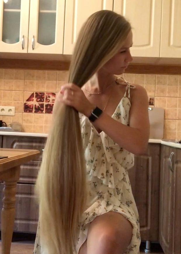 VIDEO - Julia in the kitchen