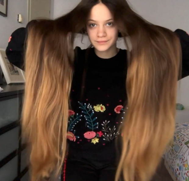 VIDEO - Ottavia&#x27;s freshly trimmed hair