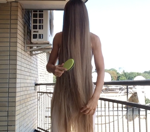 VIDEO - Rapunzel´s balcony 3