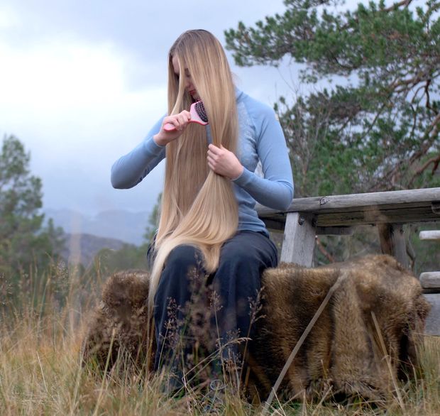 VIDEO - The mountain bench